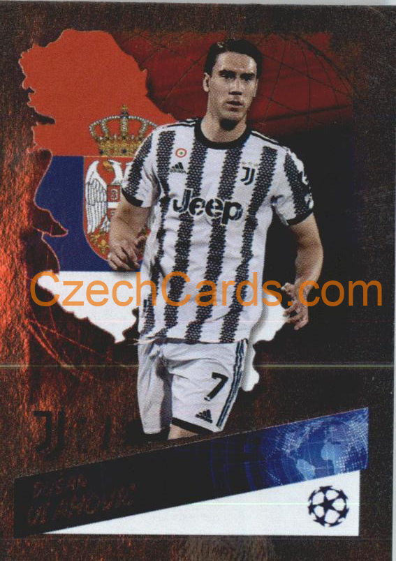 Dušan Vlahović (Serbia) 2022/23 Topps UCL Sticker foil #488