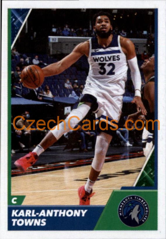 Karl-Anthony Towns 2021/22 Panini NBA sticker and card #395