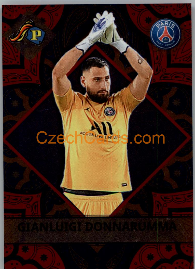 Gianluigi Donnarumma 2022 Panini Ligue 1 Ultra Premium foil #121