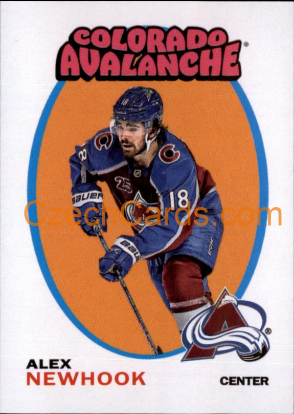 Alex Newhook 2022-23 Topps NHL sticker 1971-72 Topps NHL Rookie Insert #616
