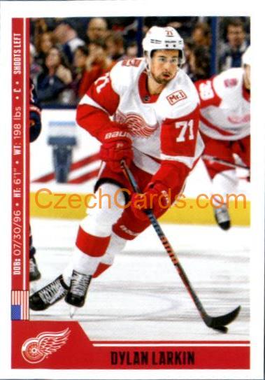 Dylan Larkin 2018/19 Panini NHL sticker #85