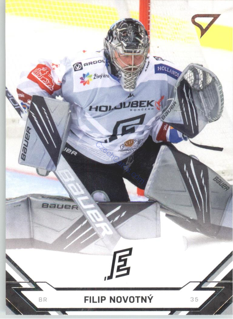 Filip Novotný 2021/22 SportZoo Tipsport EHL #182