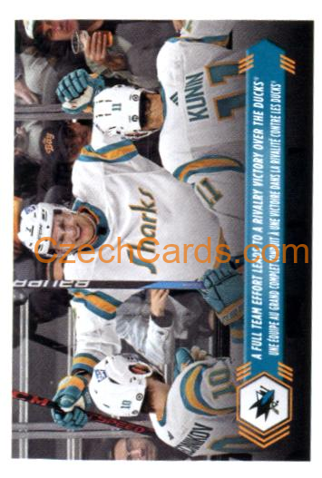 Team Highlights Sharks 2023/24 Topps NHL sticker #393